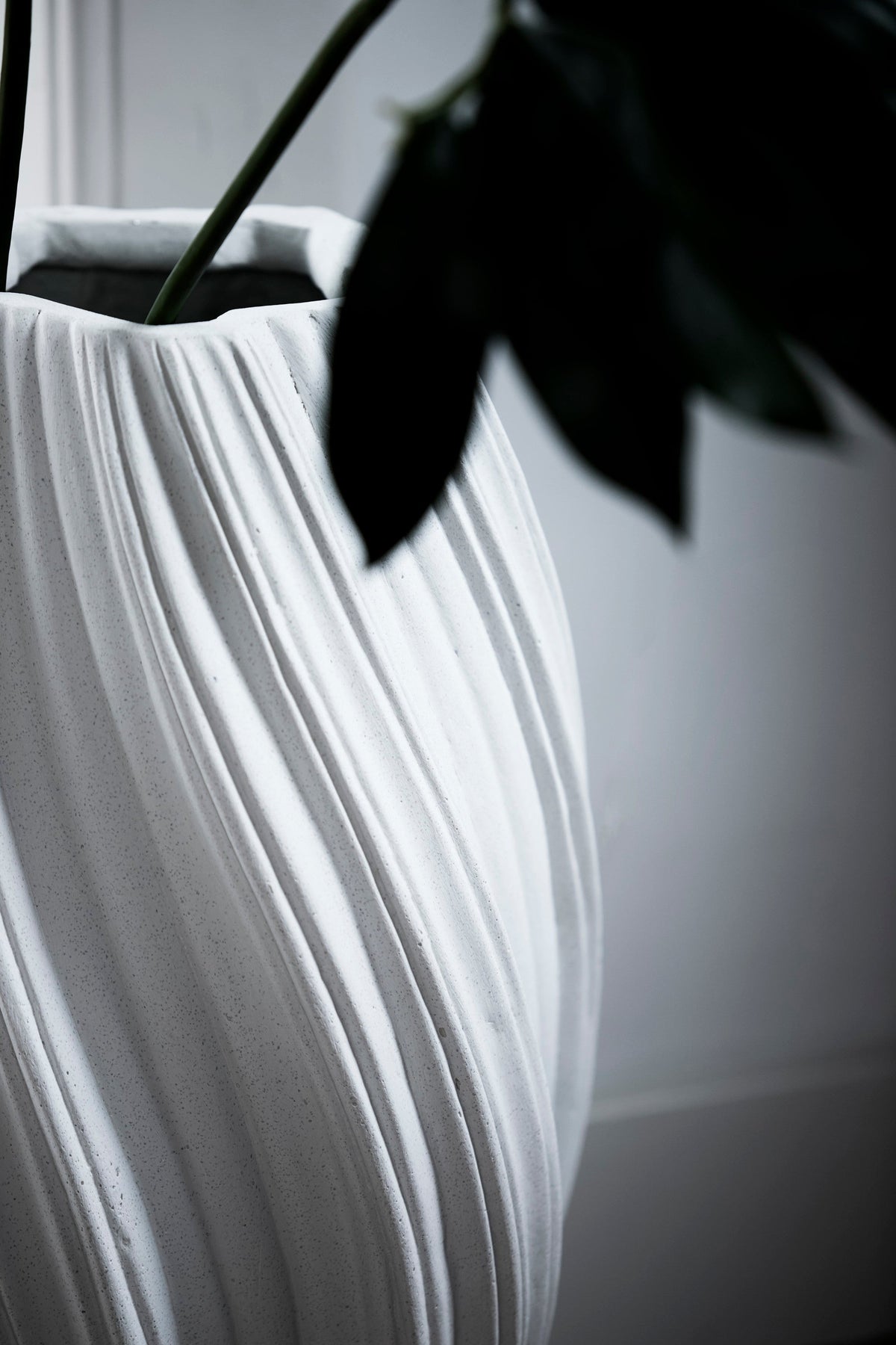 Yatung Cream Vase Deco Light & Living
