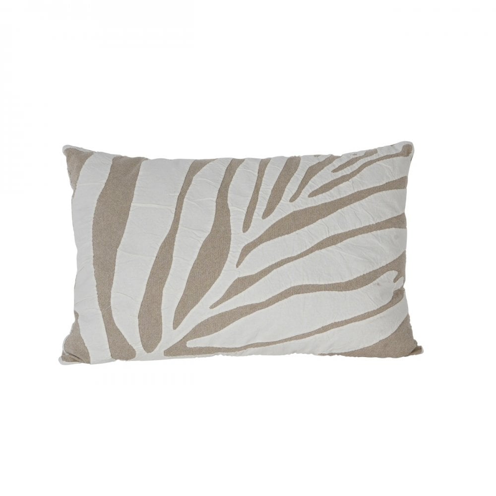 Bergen Cushion by Libra Interiors