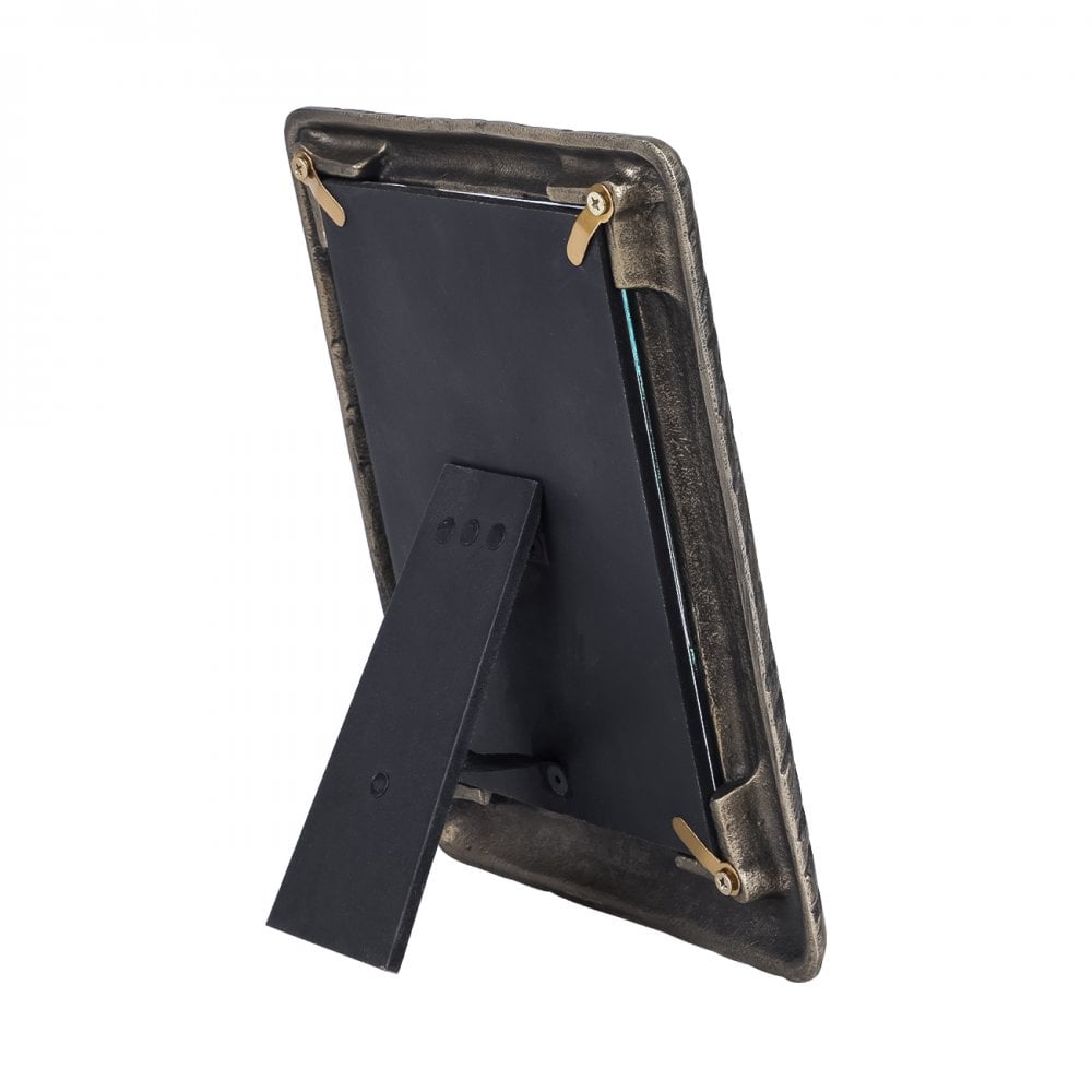 Kavari Tiger Photo Frame 5x7 by Libra Interiors