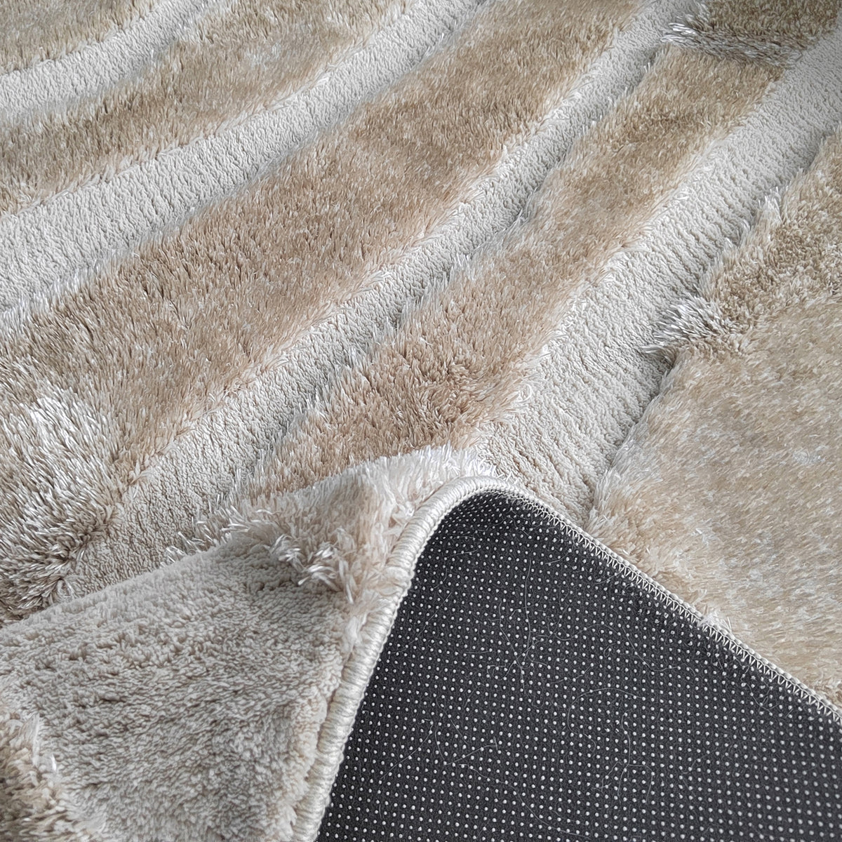 Carpet Ivar beige 200x350 by Richmond Interiors