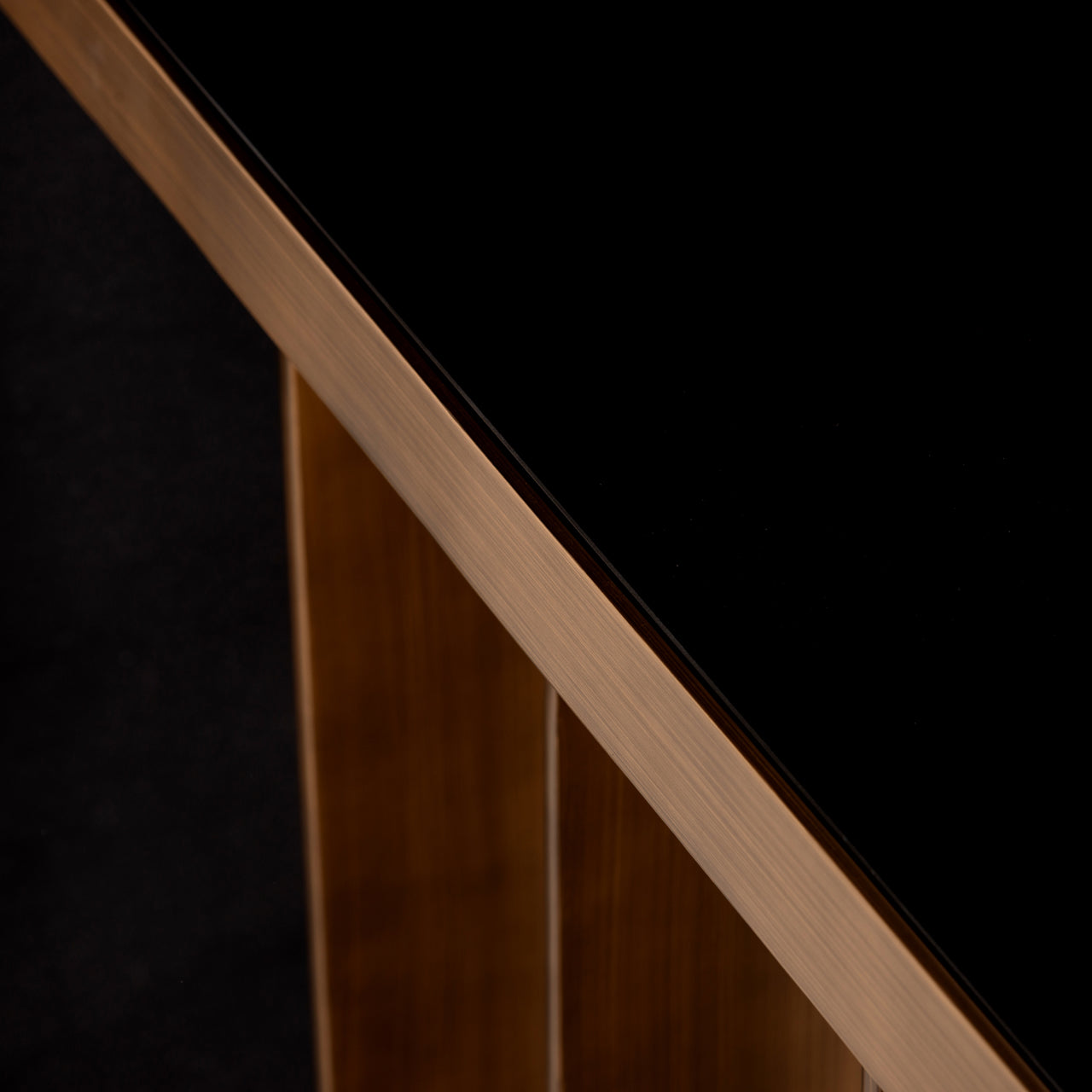 Console Locarno brushed gold by Richmond Interiors