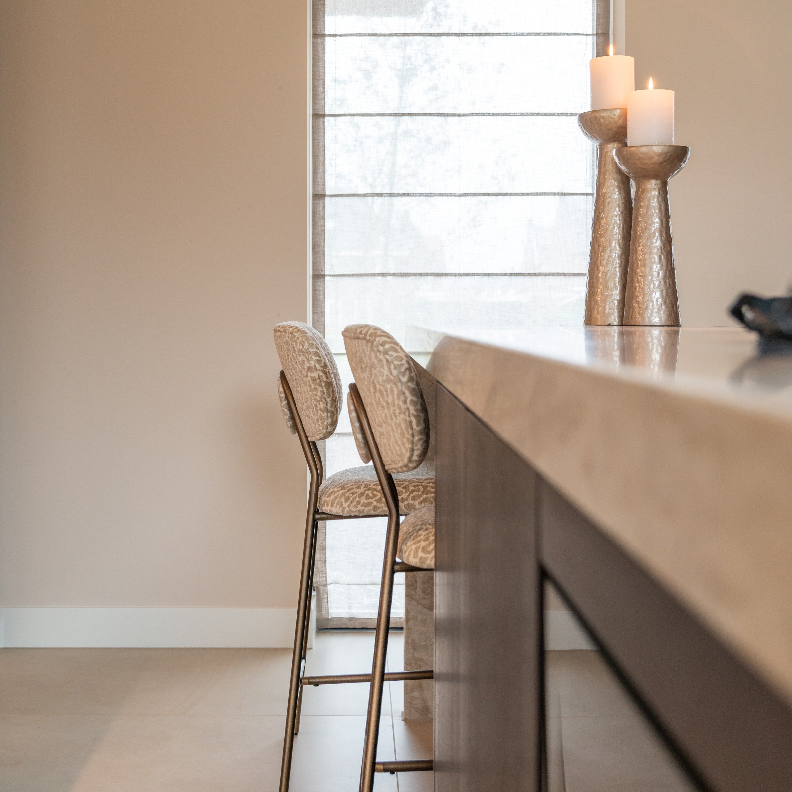Candle holder Juana beige small by Richmond Interiors