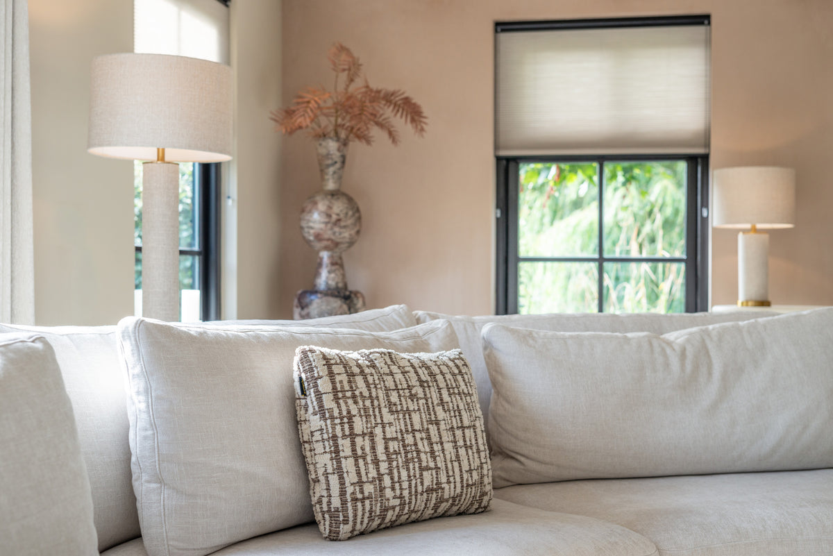 Cushion Oliv cream 40x60 by Richmond Interiors