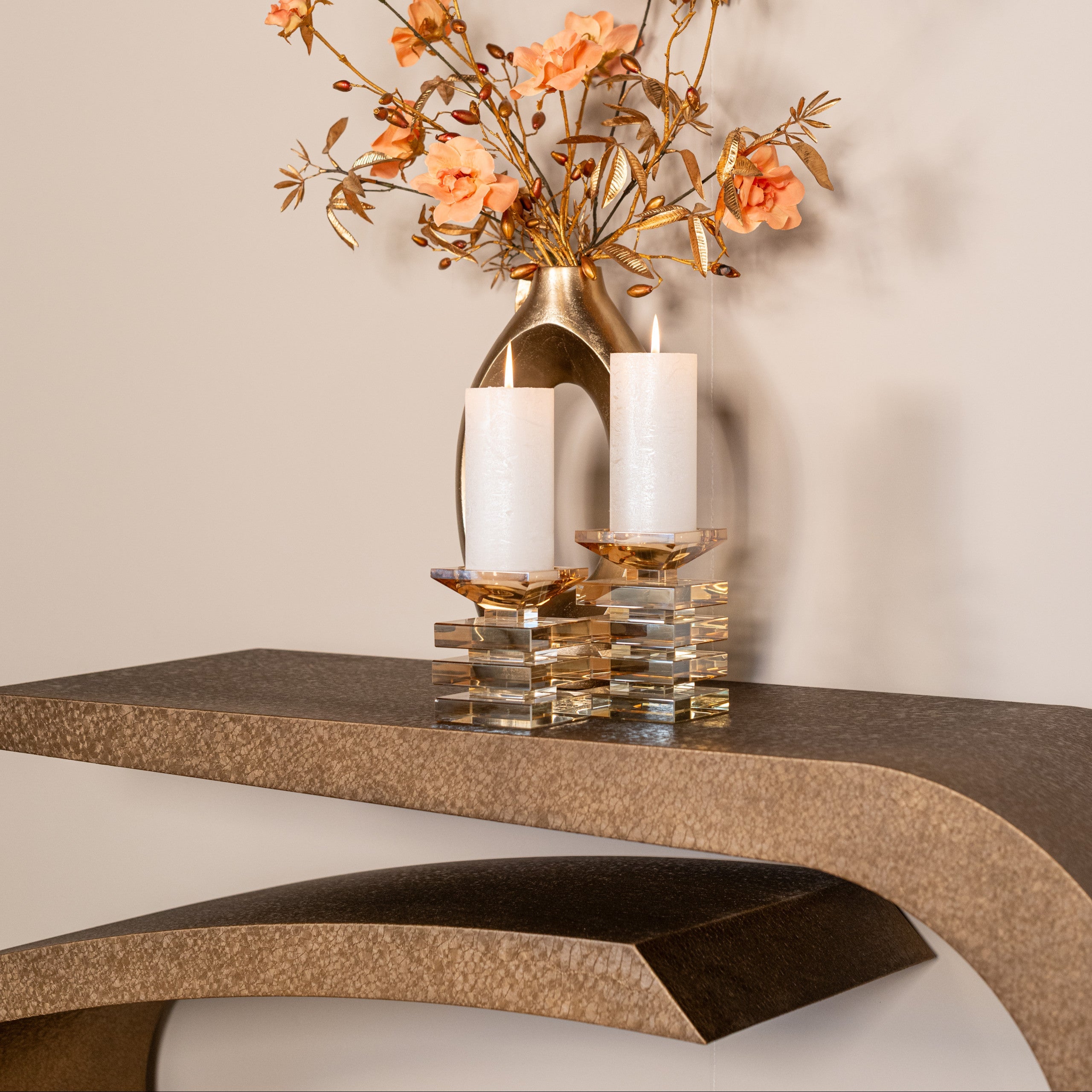 Console Alhambra brushed gold by Richmond Interiors