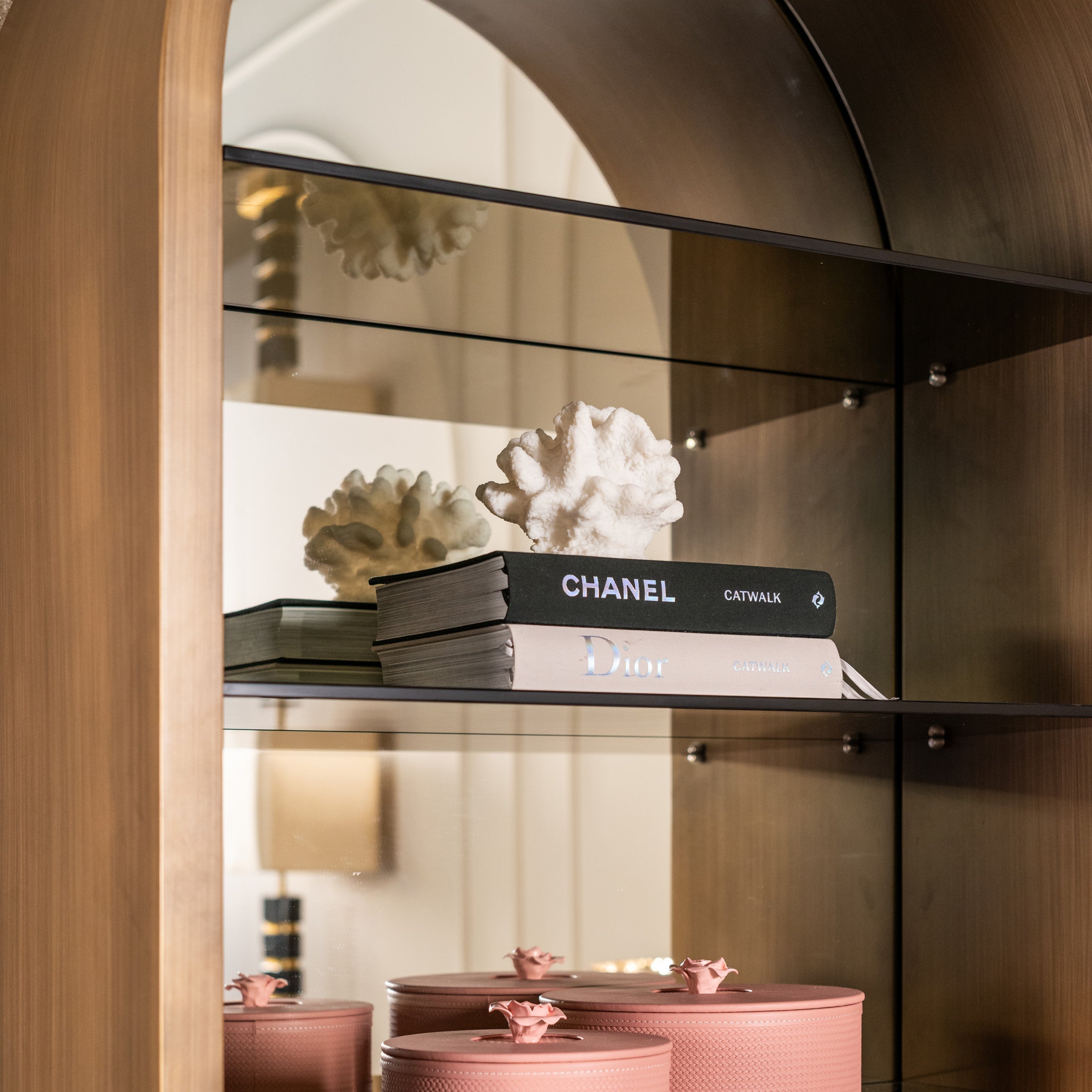 Display cabinet Bowic brushed gold by Richmond Interiors