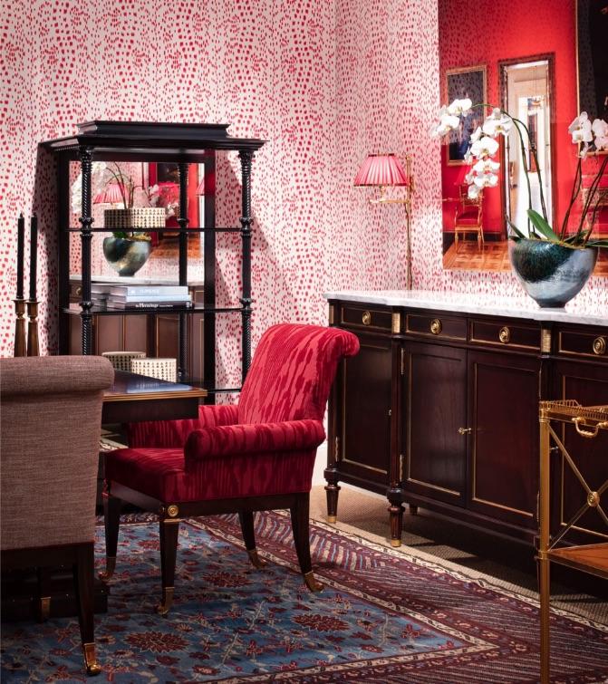 Siena Extending Dining Table in Cambridge - 199-245cm by Theodore Alexander