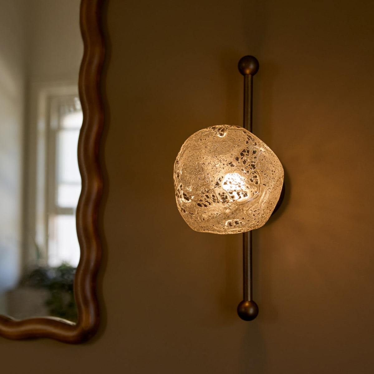 Willow Wall Light Heathfield & Co