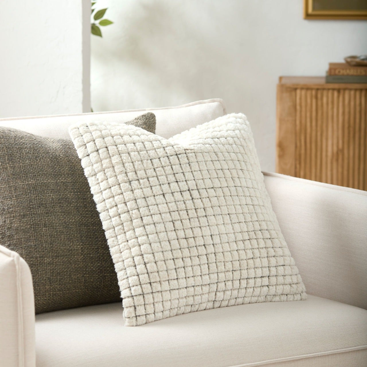 Novoli Hand Woven Cushion in Off White by Keiichi