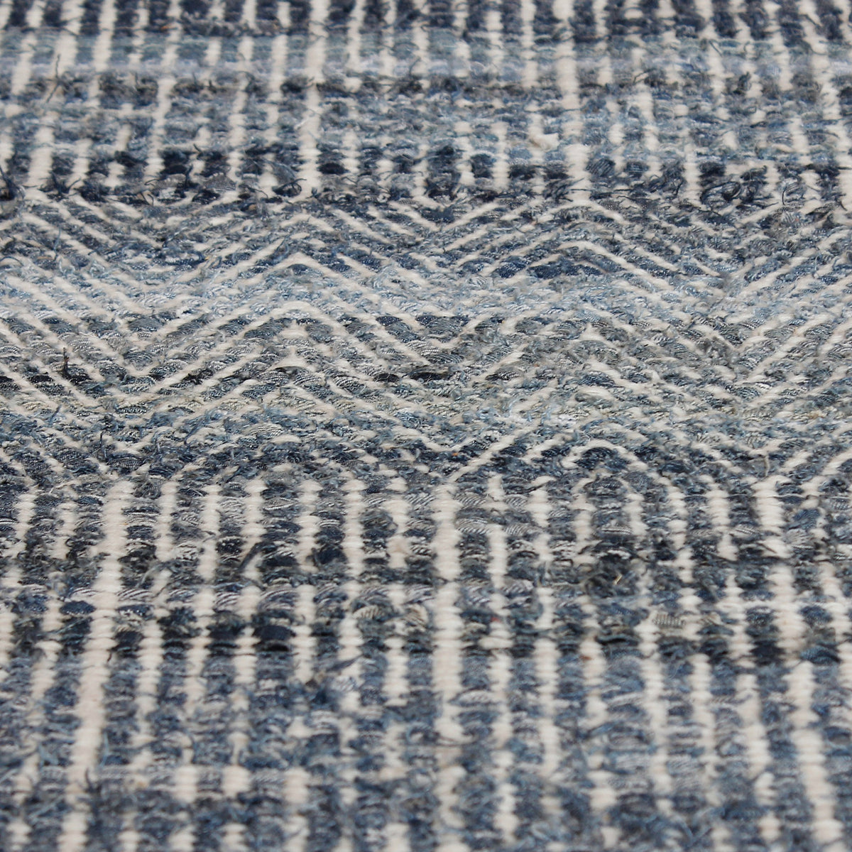 Bolivia Rug in Blue - 152 x 244 cm Uttermost