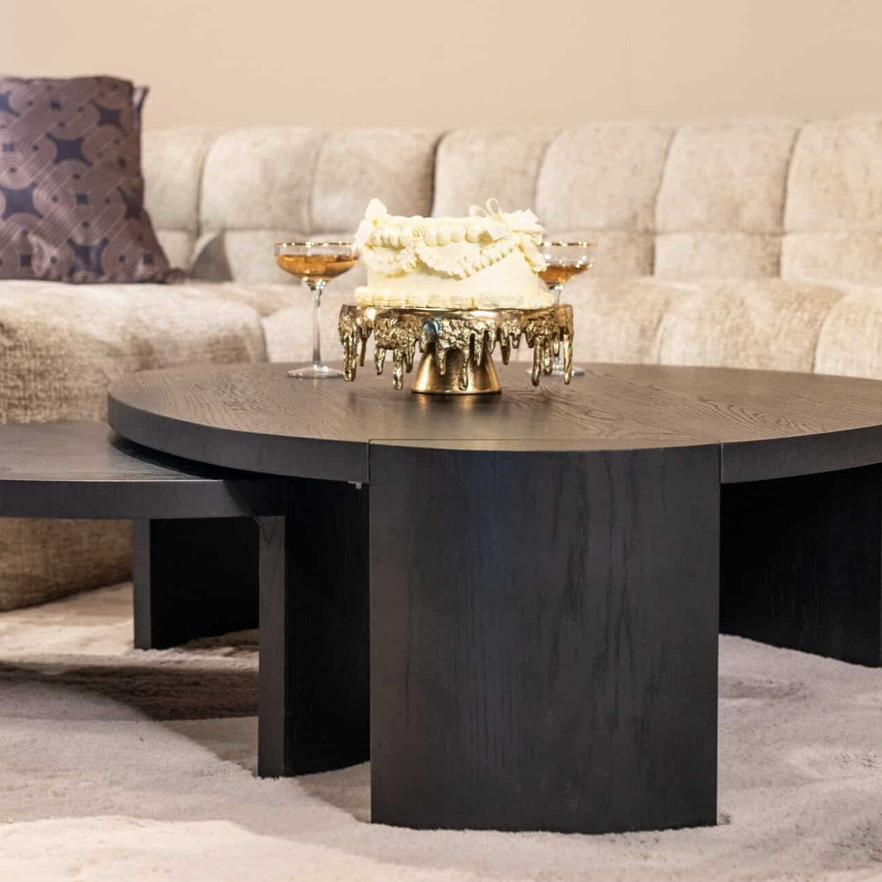 Carmona Gold Cake Stand by Richmond Interiors