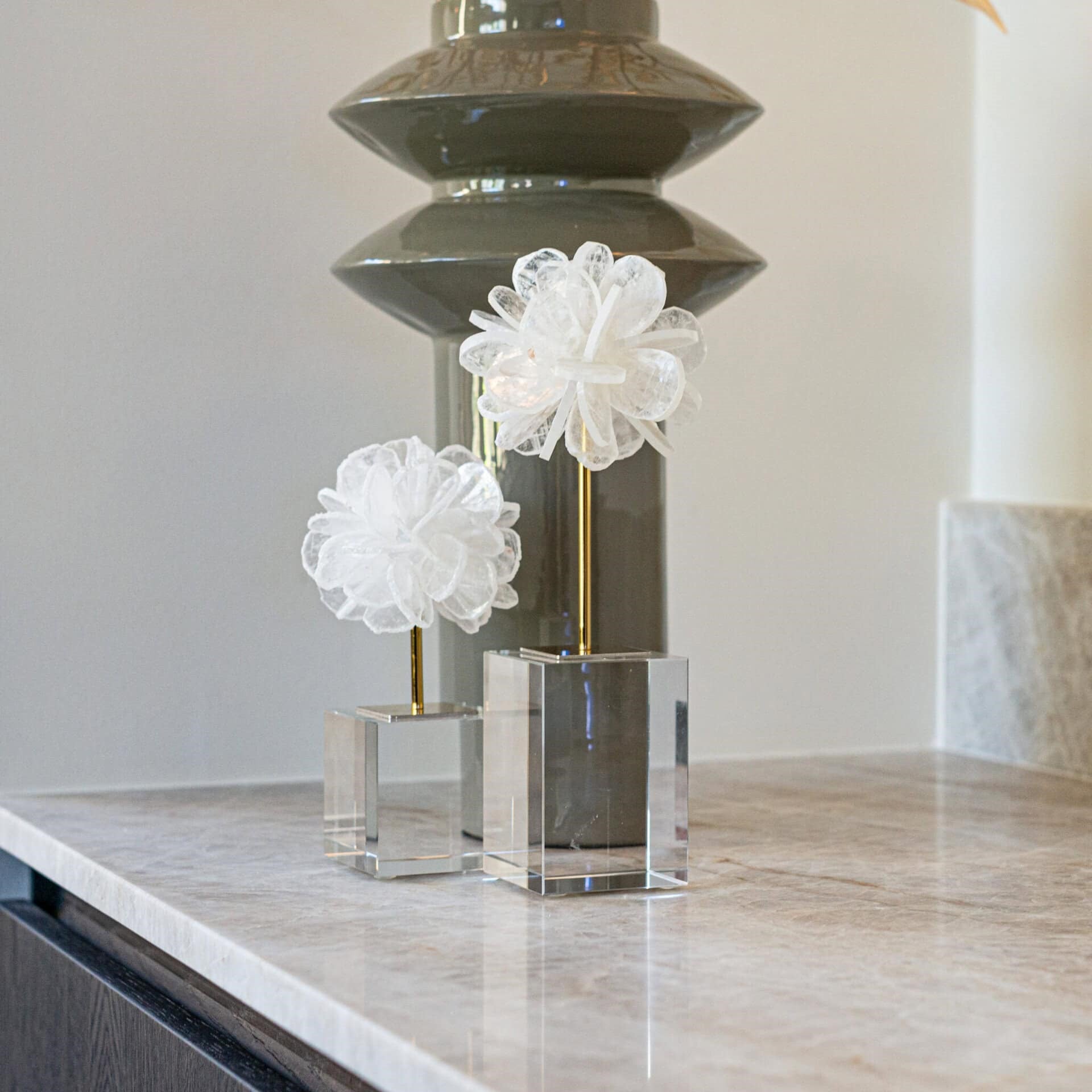 Eline White Decorative Stand - Large by Richmond Interiors