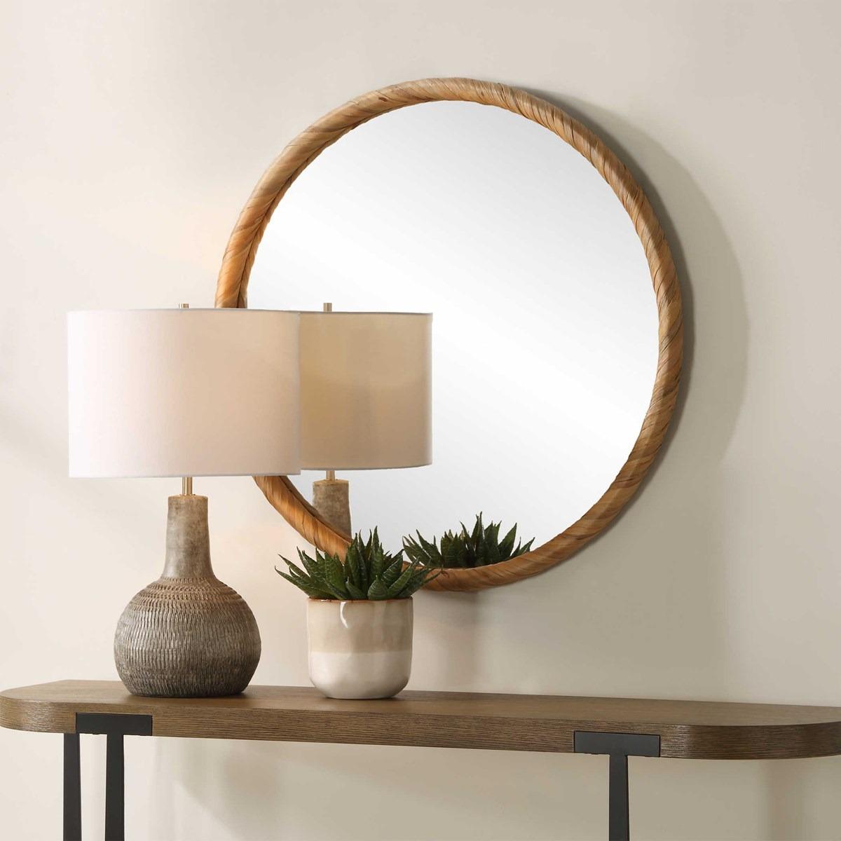 Round Seagrass Mirror by Keiichi