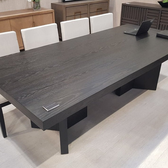Sorrento Dining Table Brown Oak Wood 10 Seater by Berkeley Designs