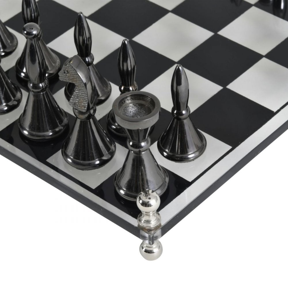 Yates Chess Set Featuring Acrylic Base and 32 Aluminium Pieces by Libra Interiors
