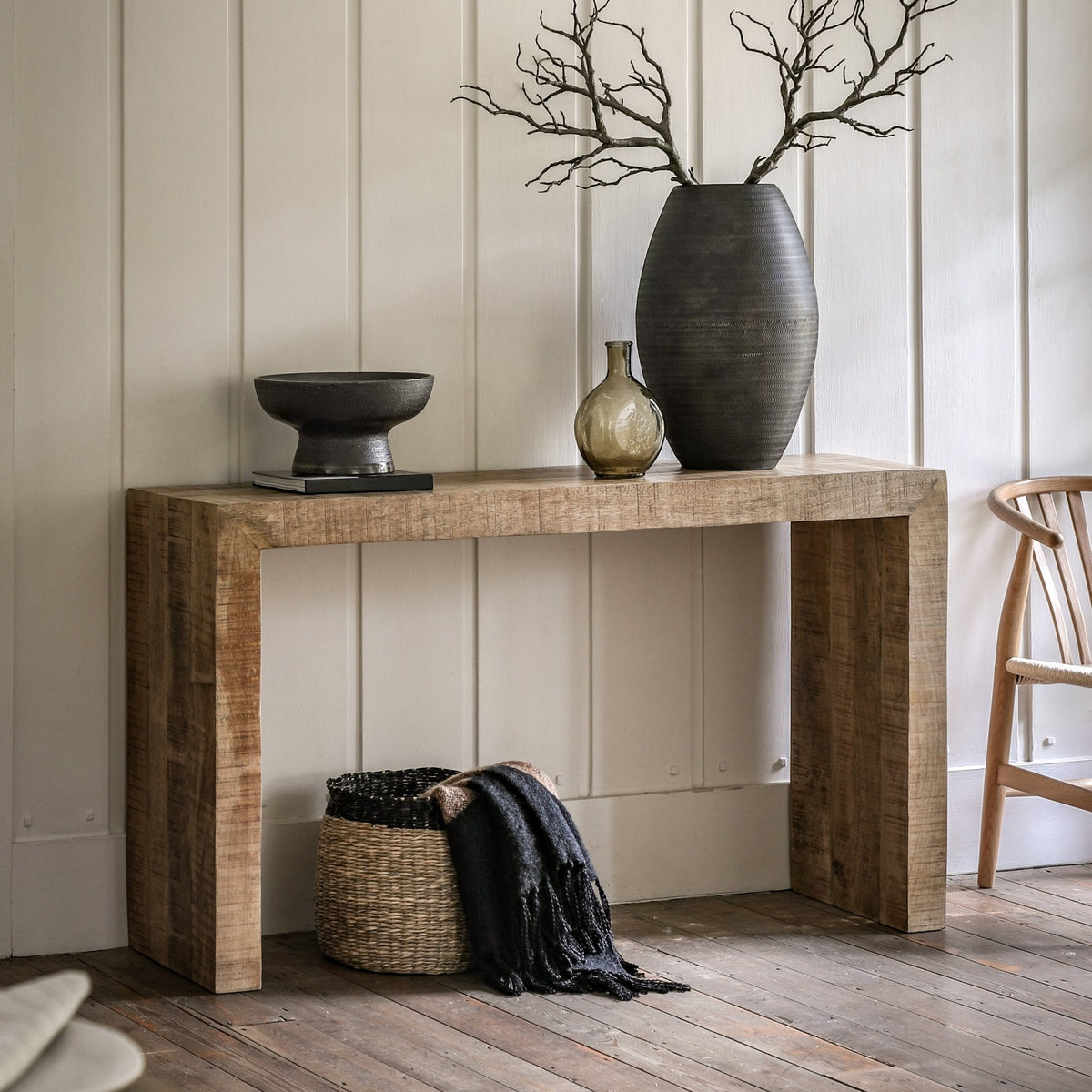 Iowa Natural Mango Wood Console Table – Decorum Interiors