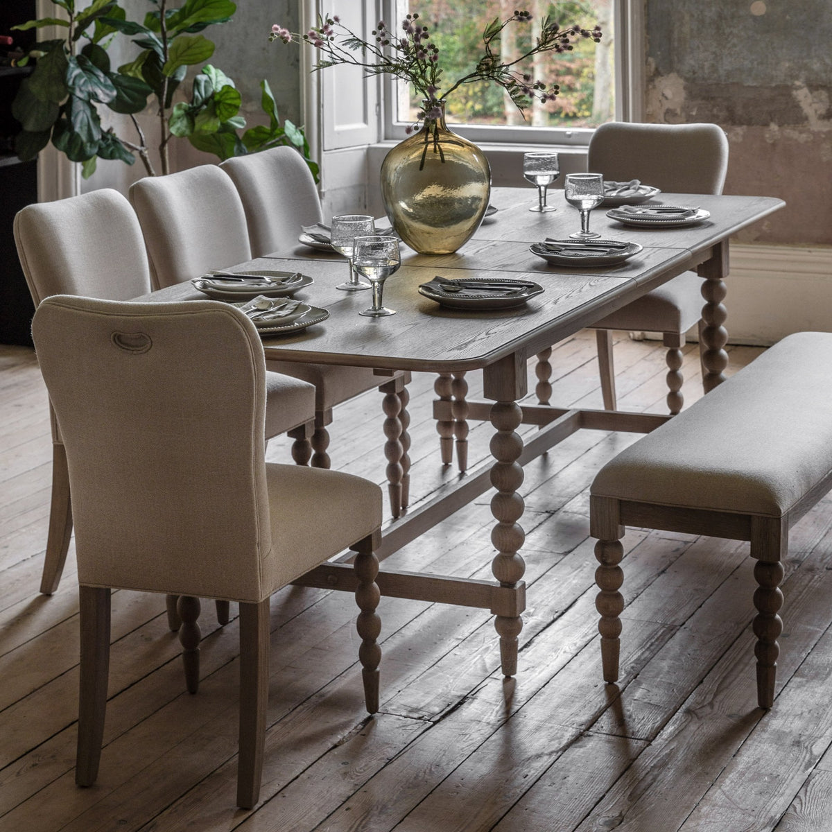 Artisan Ext Dining Table – Decorum Interiors