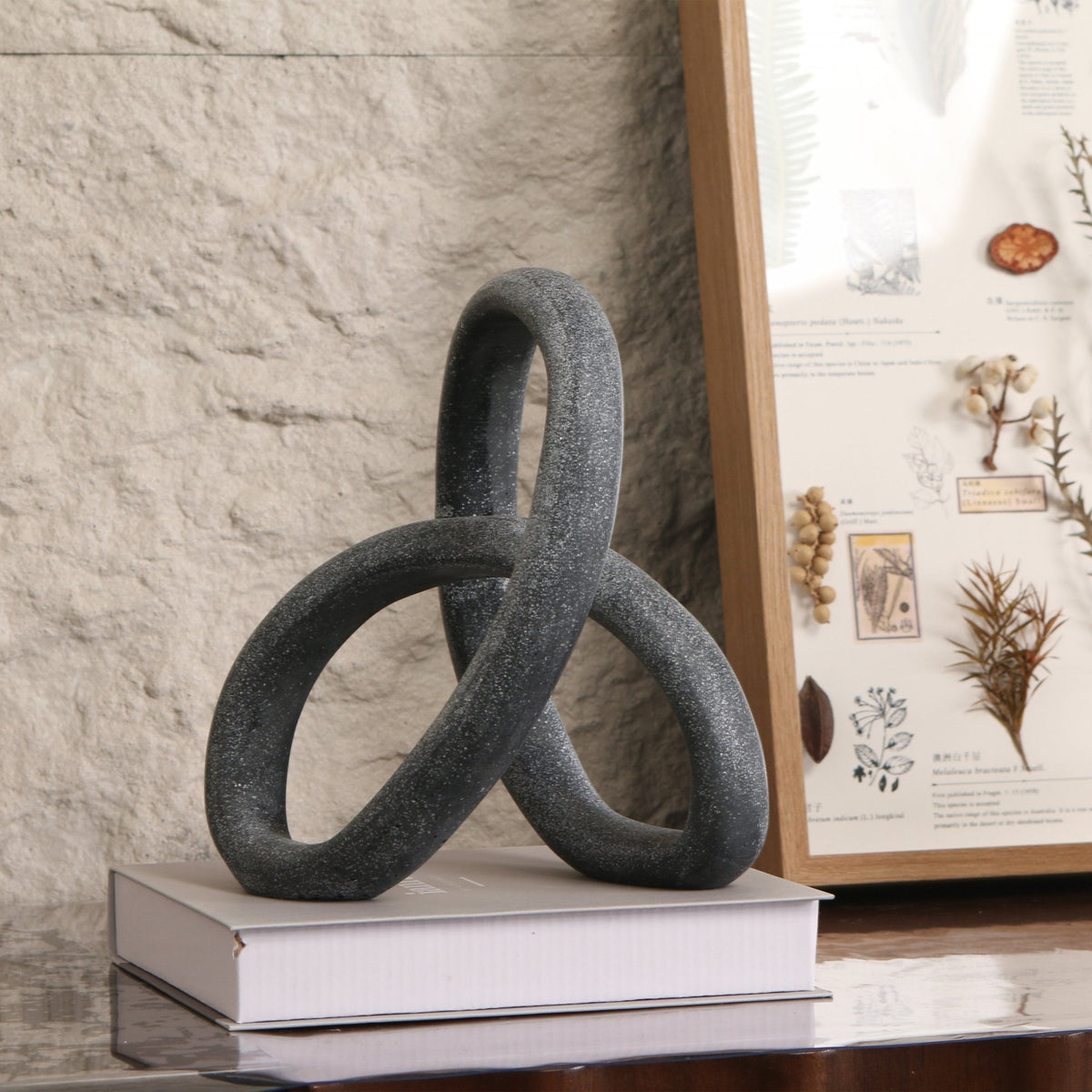 Loop Matte Black Marble Effect Sculpture – Decorum Interiors