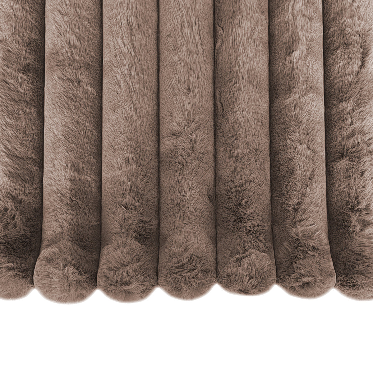 Plaid Chic Furenzo taupe 150x200 by Richmond Interiors