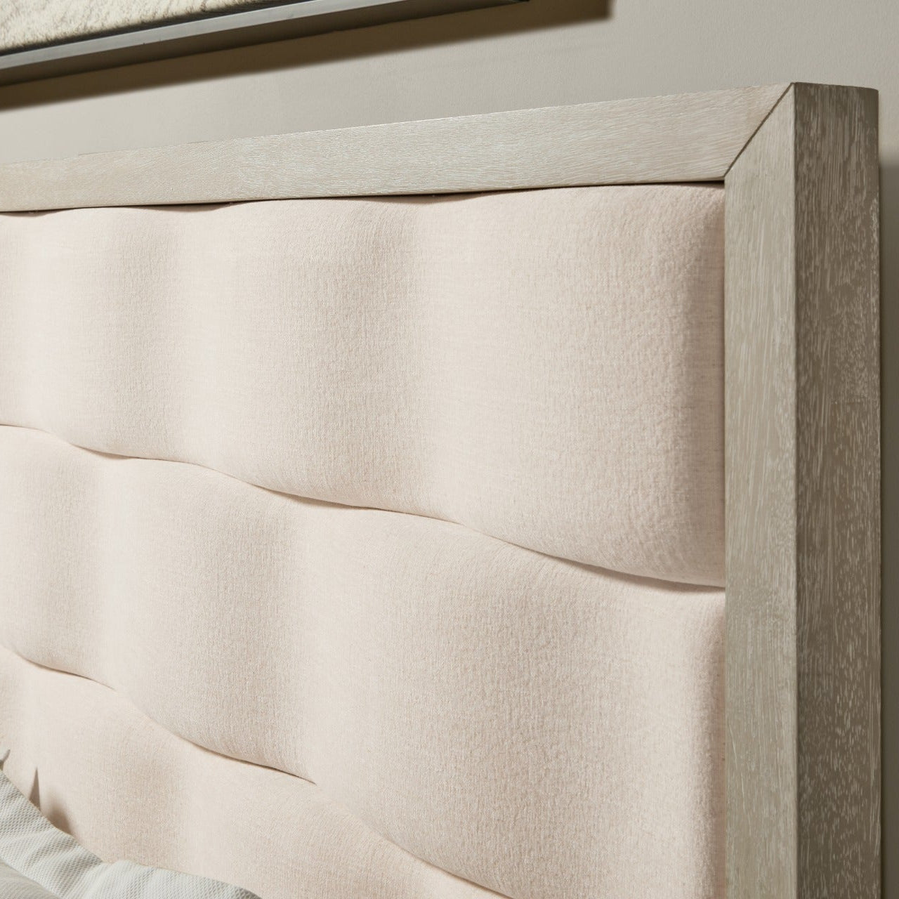 Coastal Breeze King Size Bed by Hooker