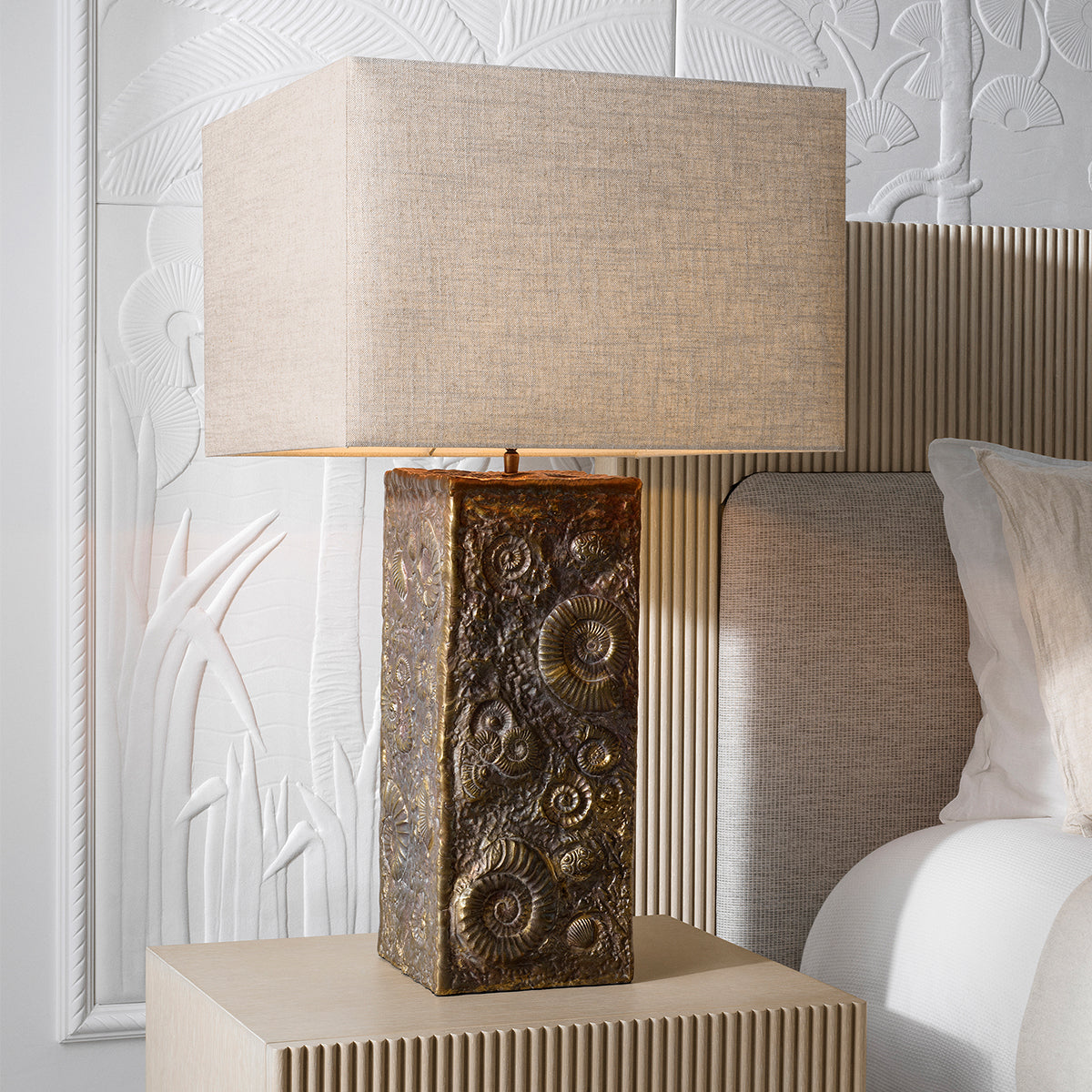Table Lamp Kamari Vintage Brass Finish Incl Shade Eichholtz