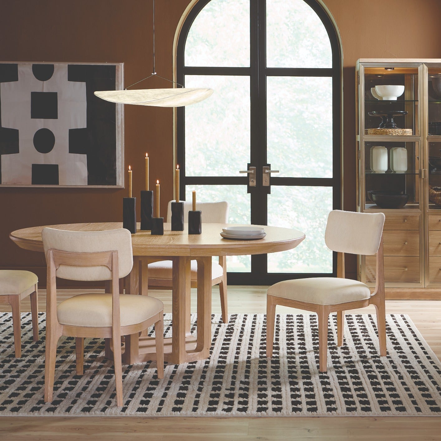 Banyon Bay Round Extending Dining Table by Hooker