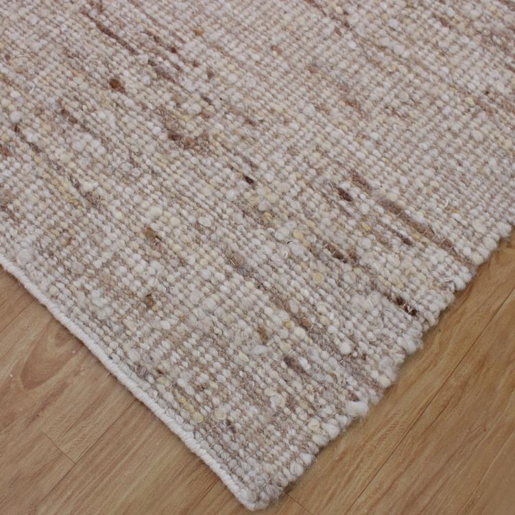 Rafael Rug in Ivory Wool - 183 x 274 cm Uttermost