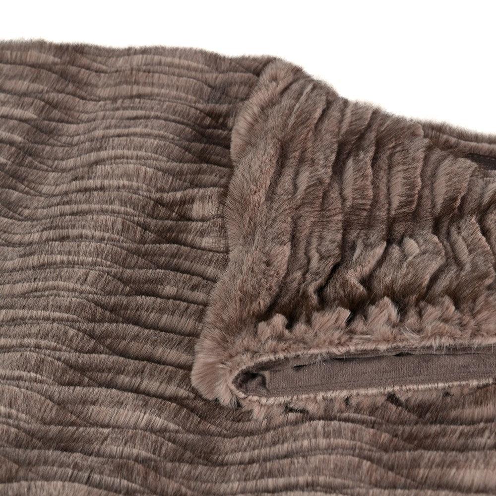 Chocolate Faux Fur Blanket Kensington