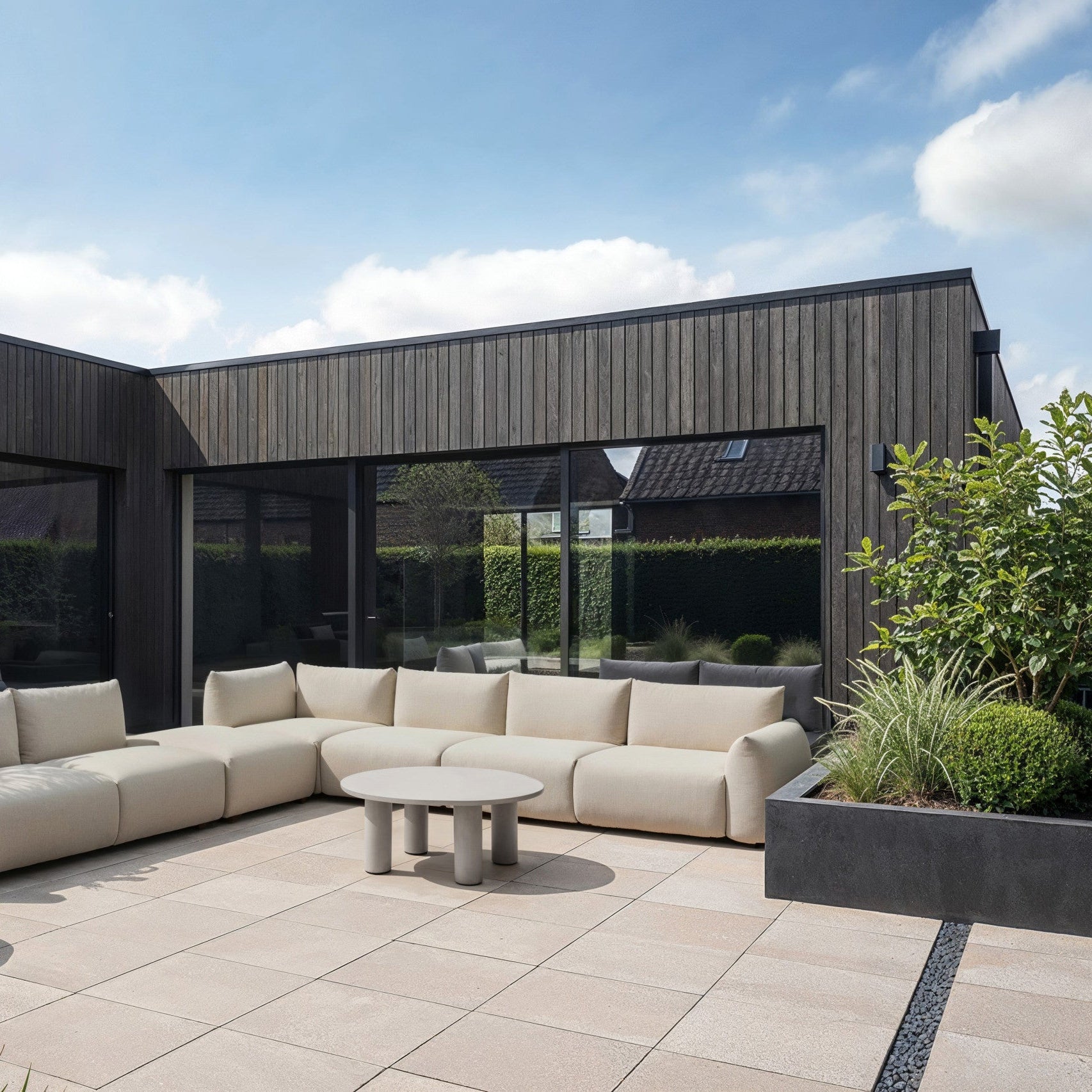 Outdoor coffee table Quinn light beige 86Ø by Richmond Interiors