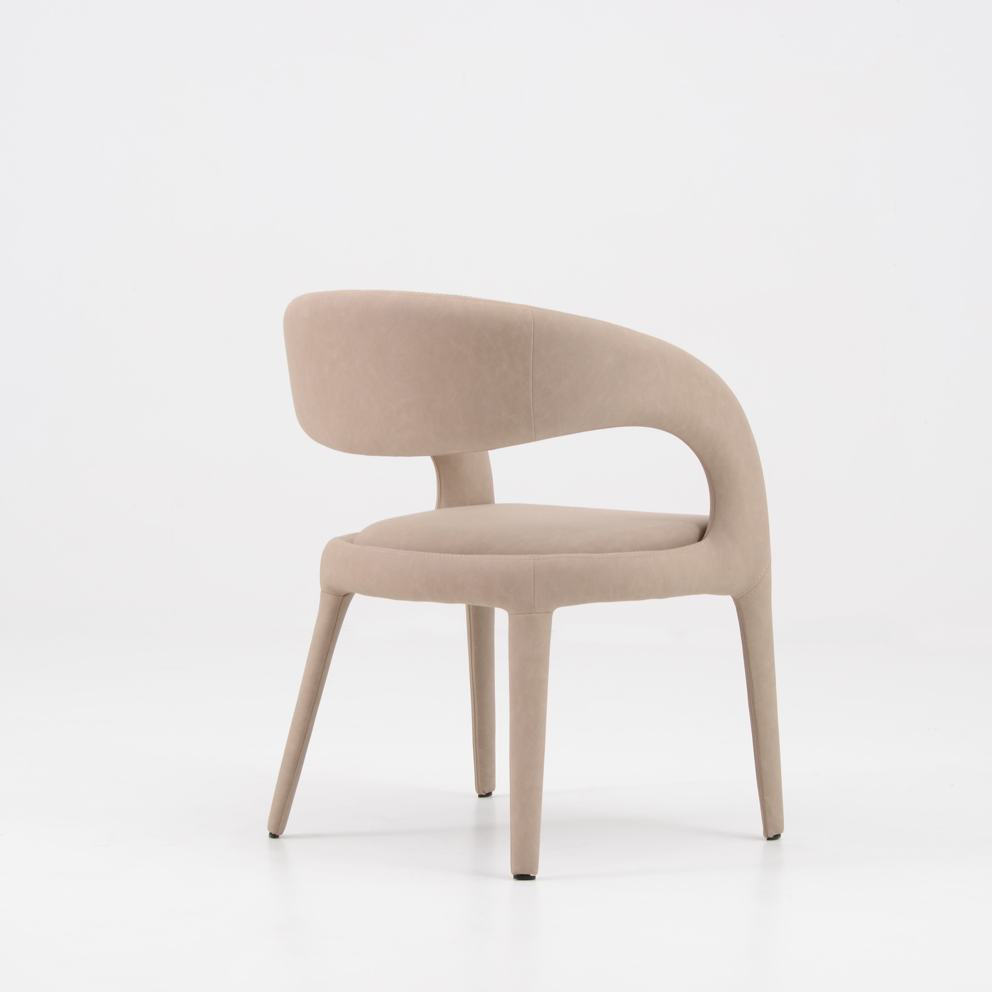 Matzo Vintage Ecco Pelle Dining Chair by Tommy Franks