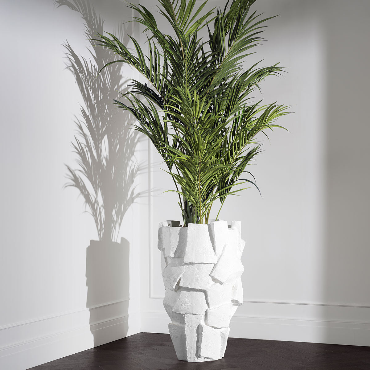 Planter Sevilla white by Eichholtz
