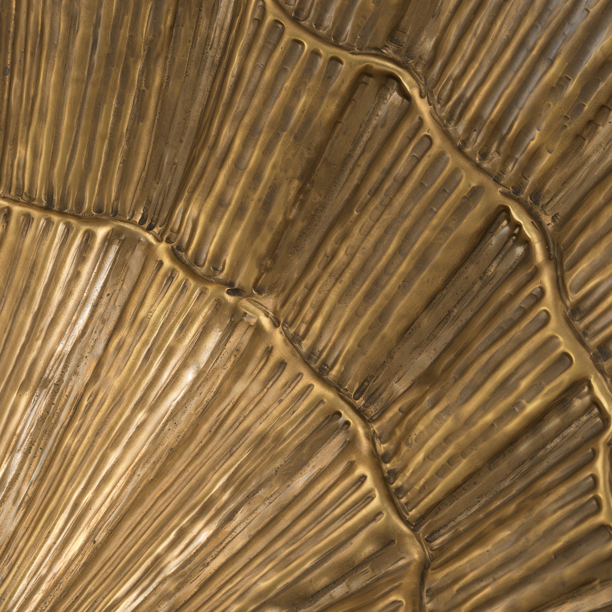 Bowl Seashell vintage brass finish by Eichholtz