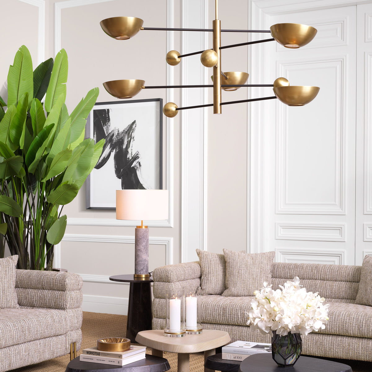 Chandelier Salinas antique brass finish by Eichholtz
