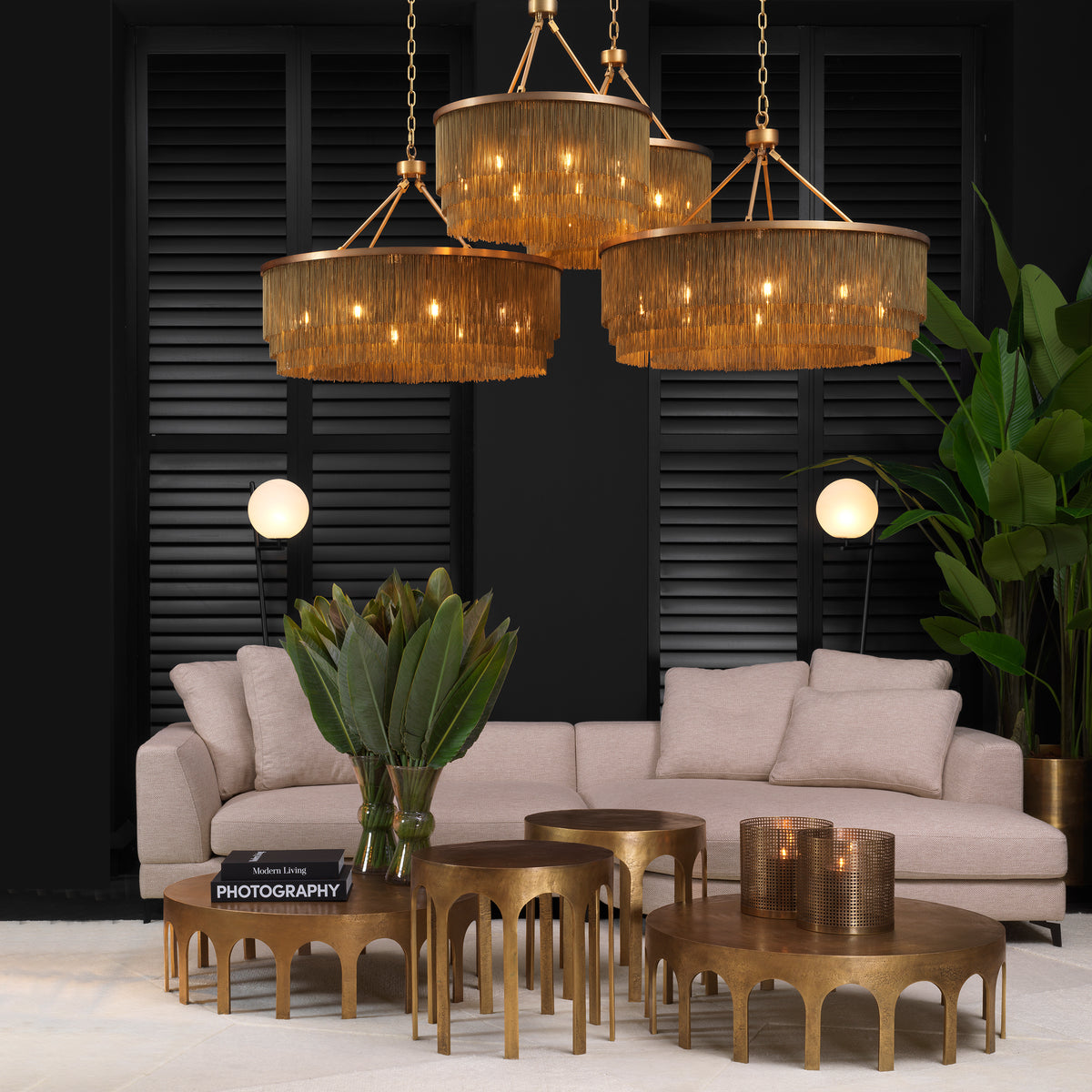 Chandelier Tissot S antique brass finish by Eichholtz