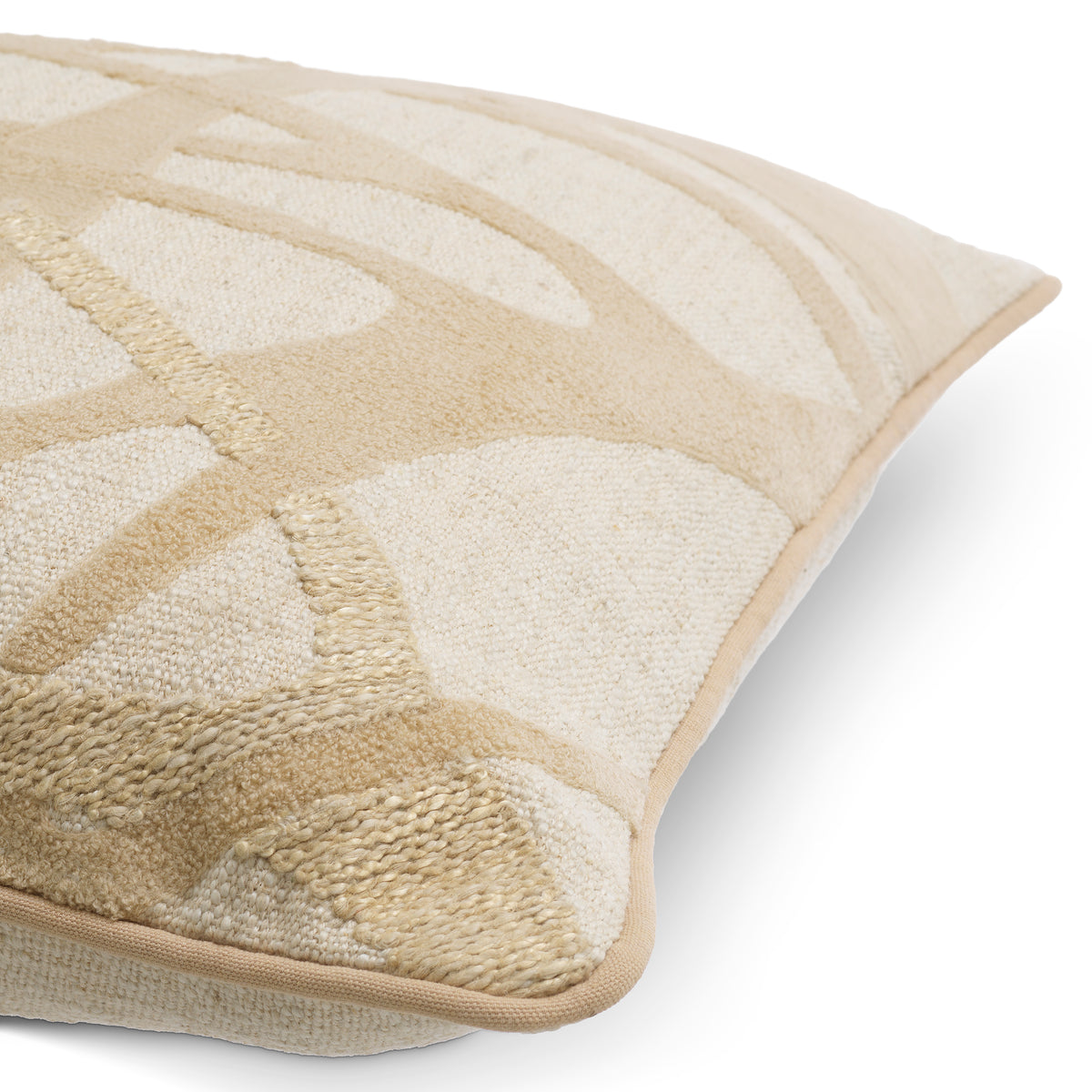 Cushion Saphira square natural I by Eichholtz