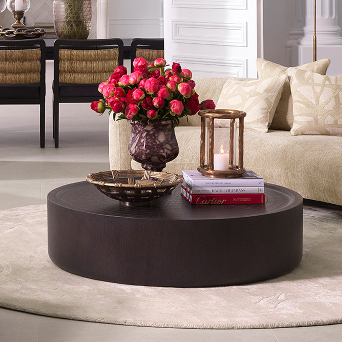 Cushion Saphira square natural I by Eichholtz