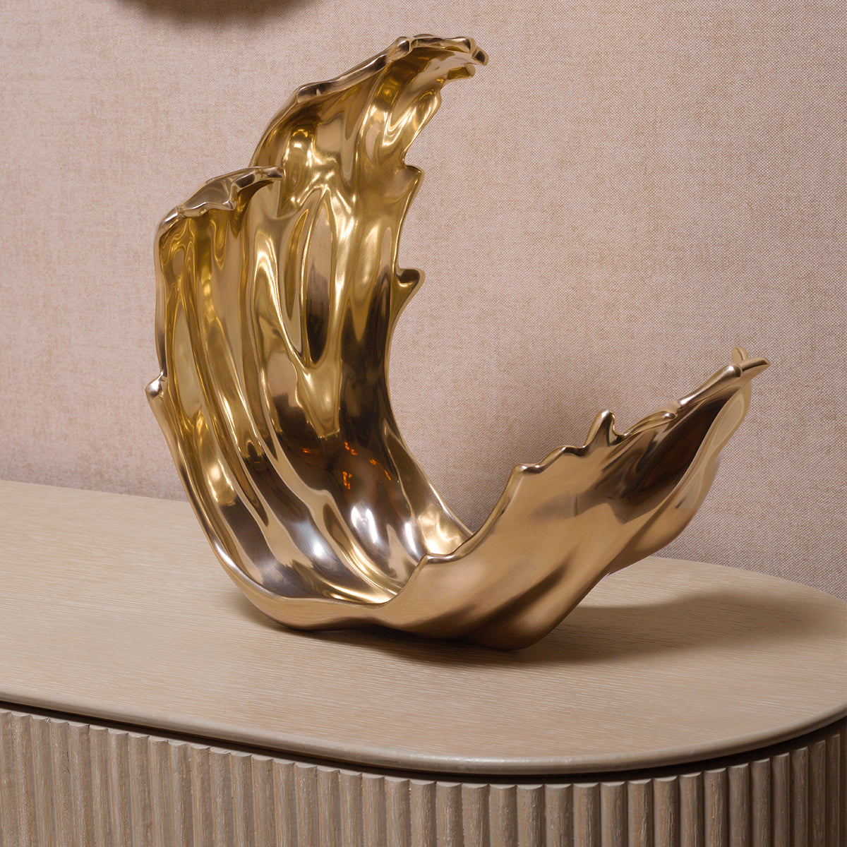 Object Langley gold finish by Eichholtz