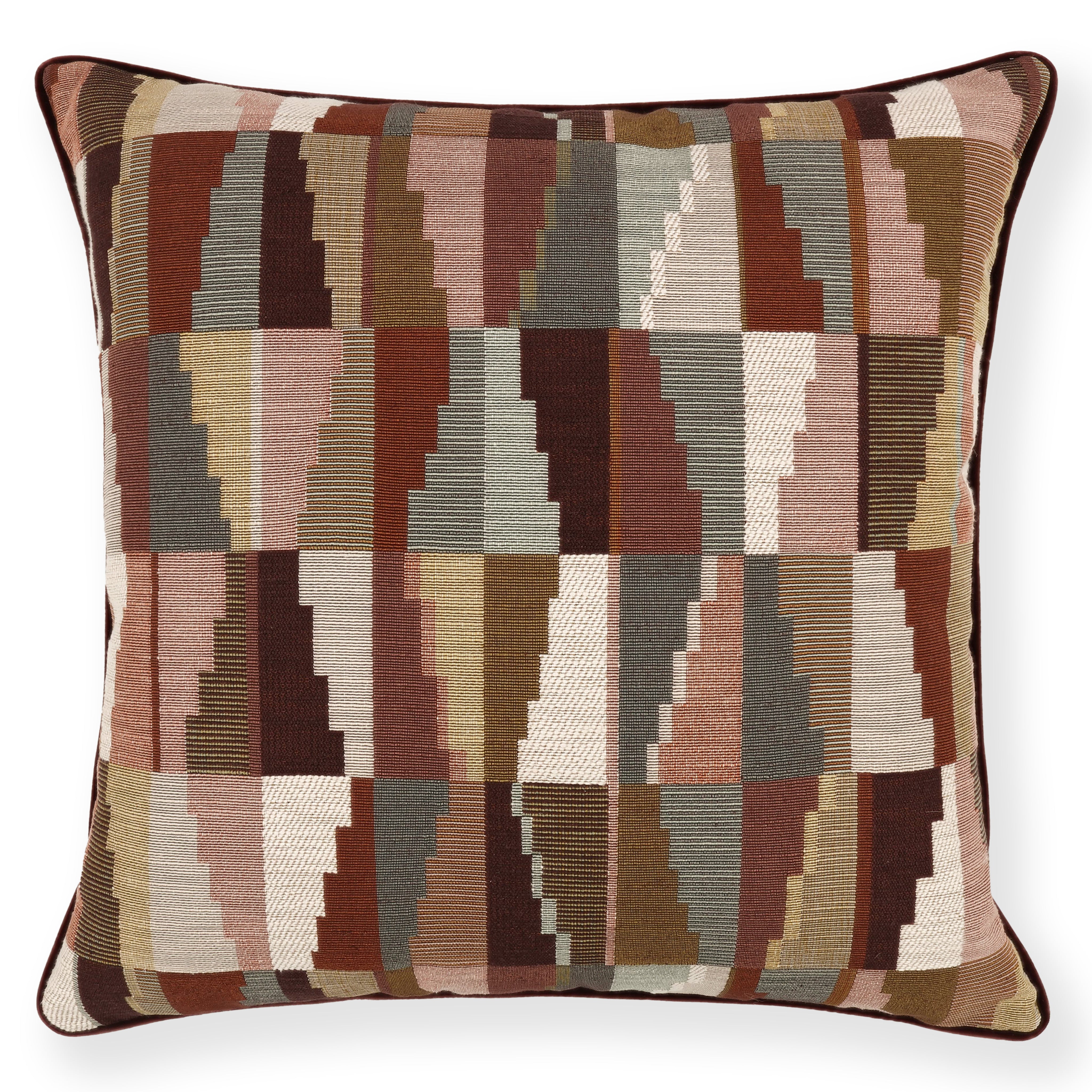 Zamari Cushion Maple - 55cm Romo