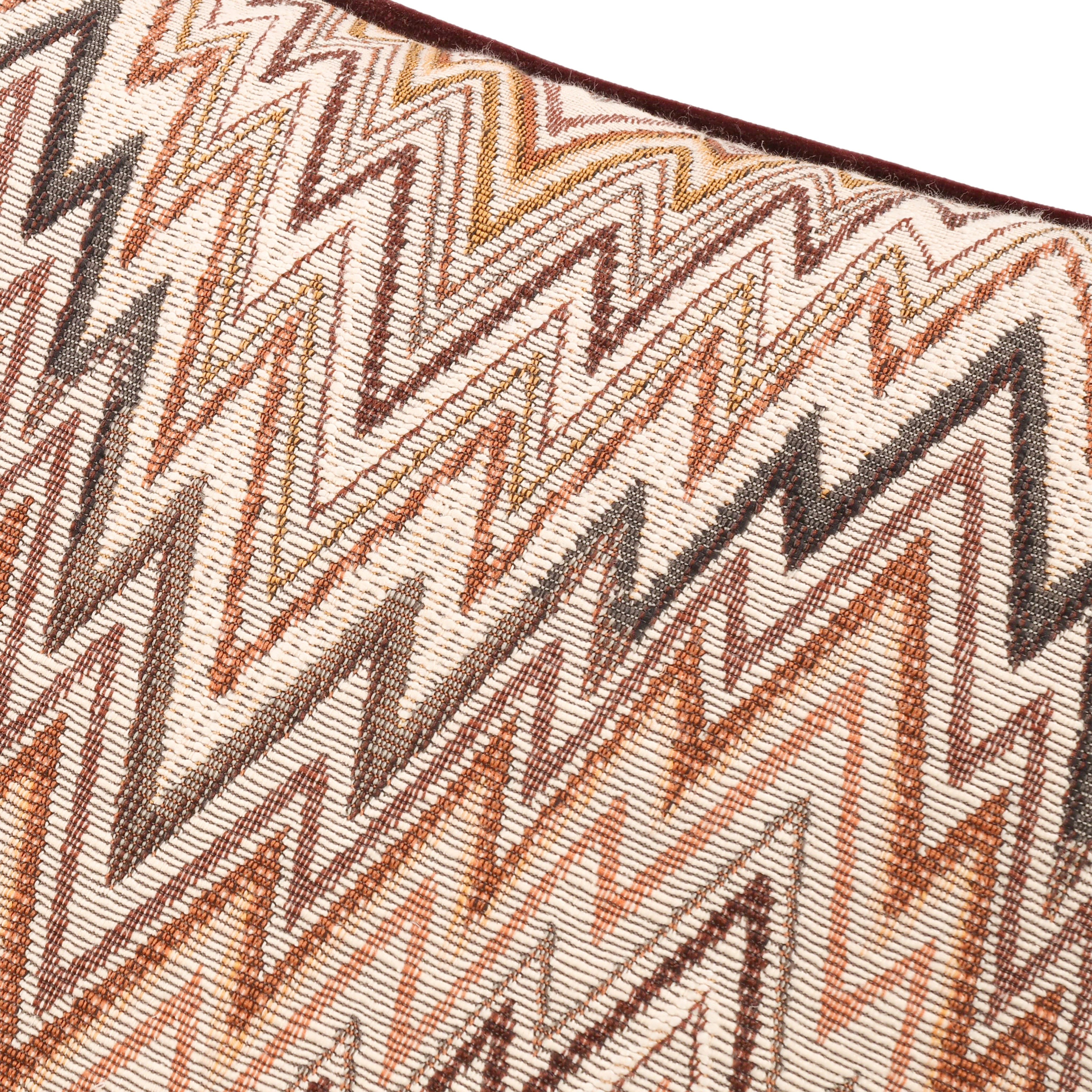 Izara Cushion Cajun - 55cm Romo