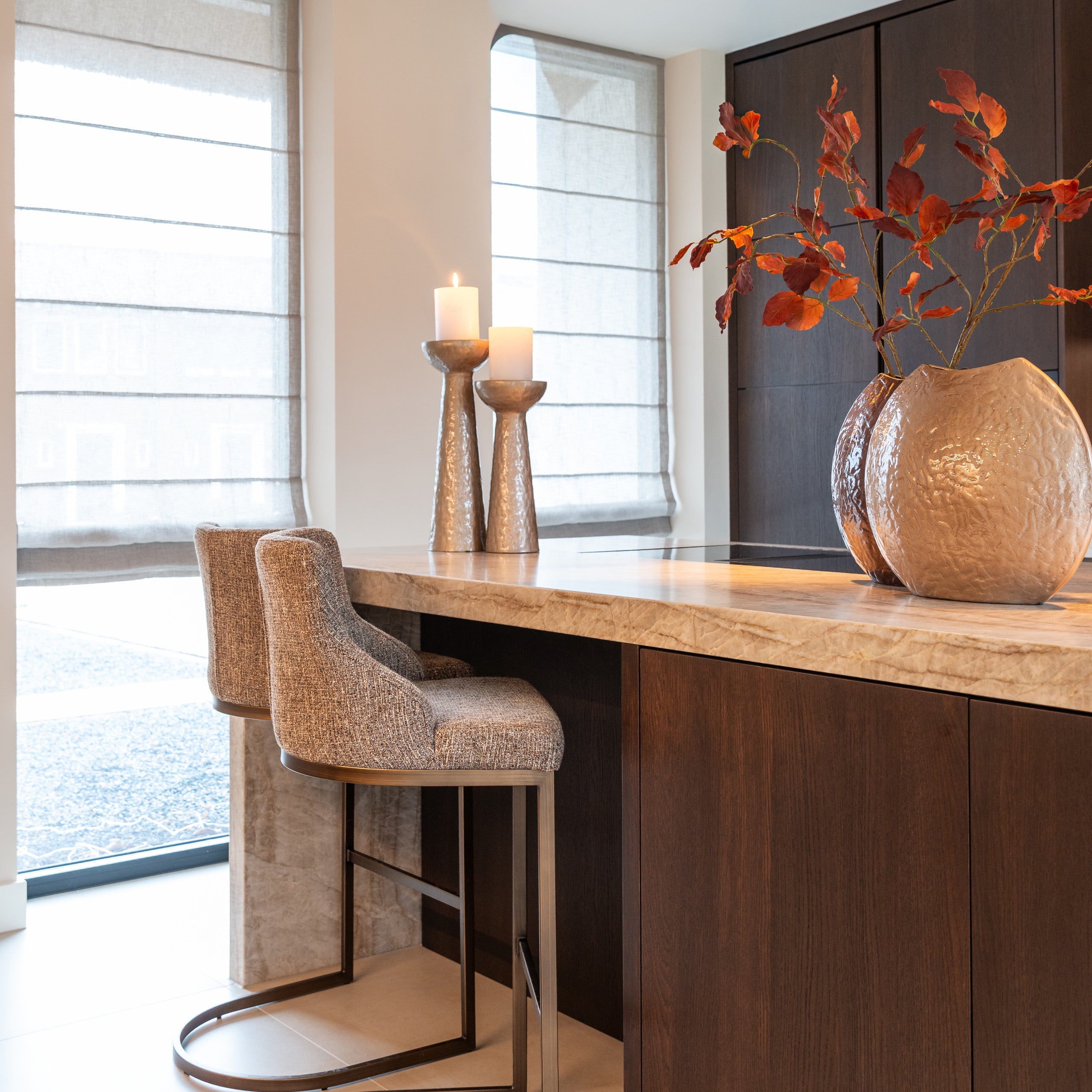 Vase Jaya beige by Richmond Interiors