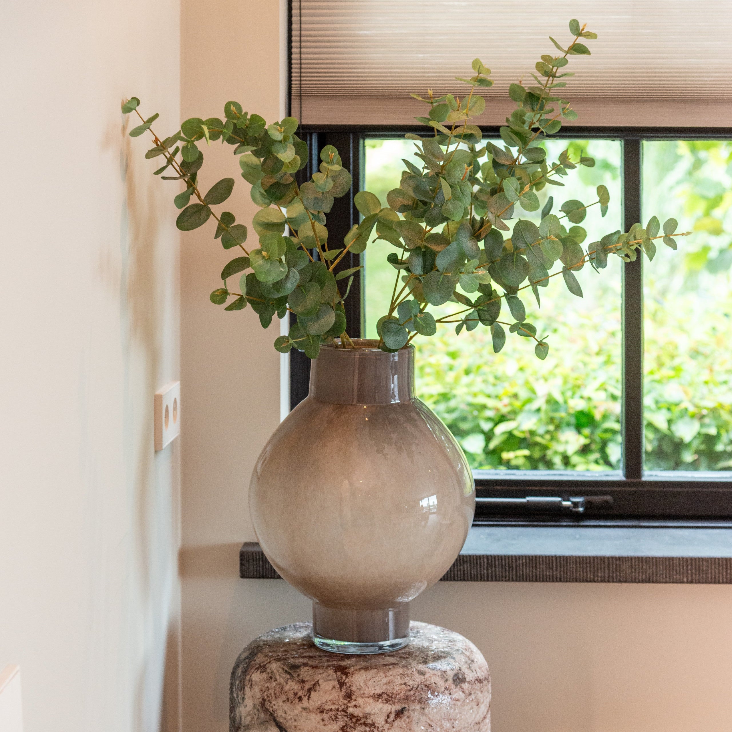 Vase Celina taupe large by Richmond Interiors
