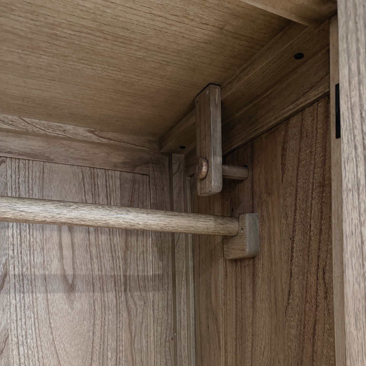 Fulbrook Oak Wardrobe by Keiichi