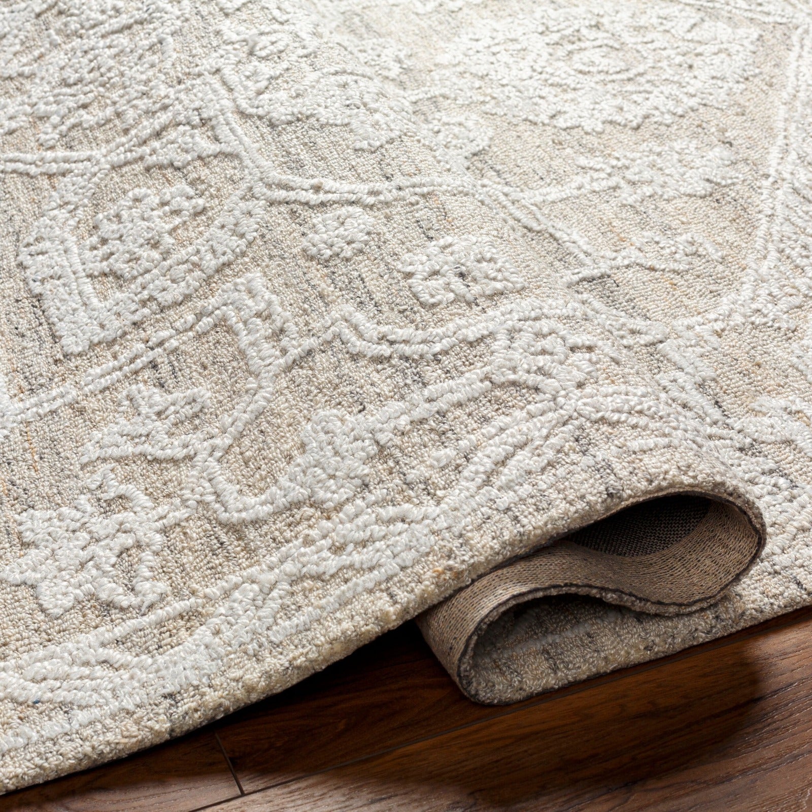 Piazza Hand Tufted Rug by Keiichi