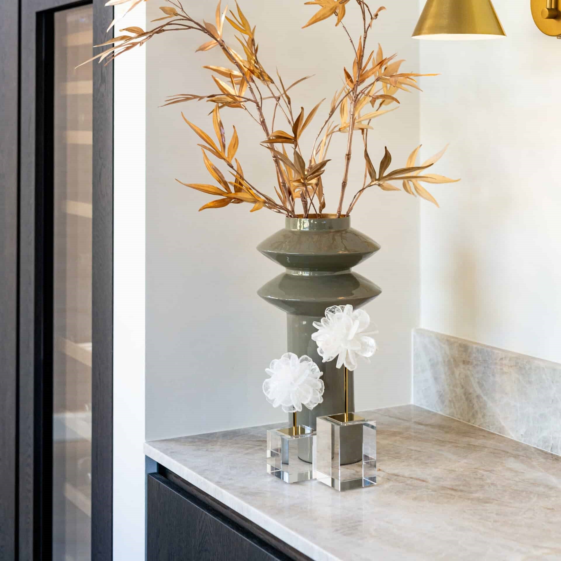 Eline White Decorative Stand - Large by Richmond Interiors