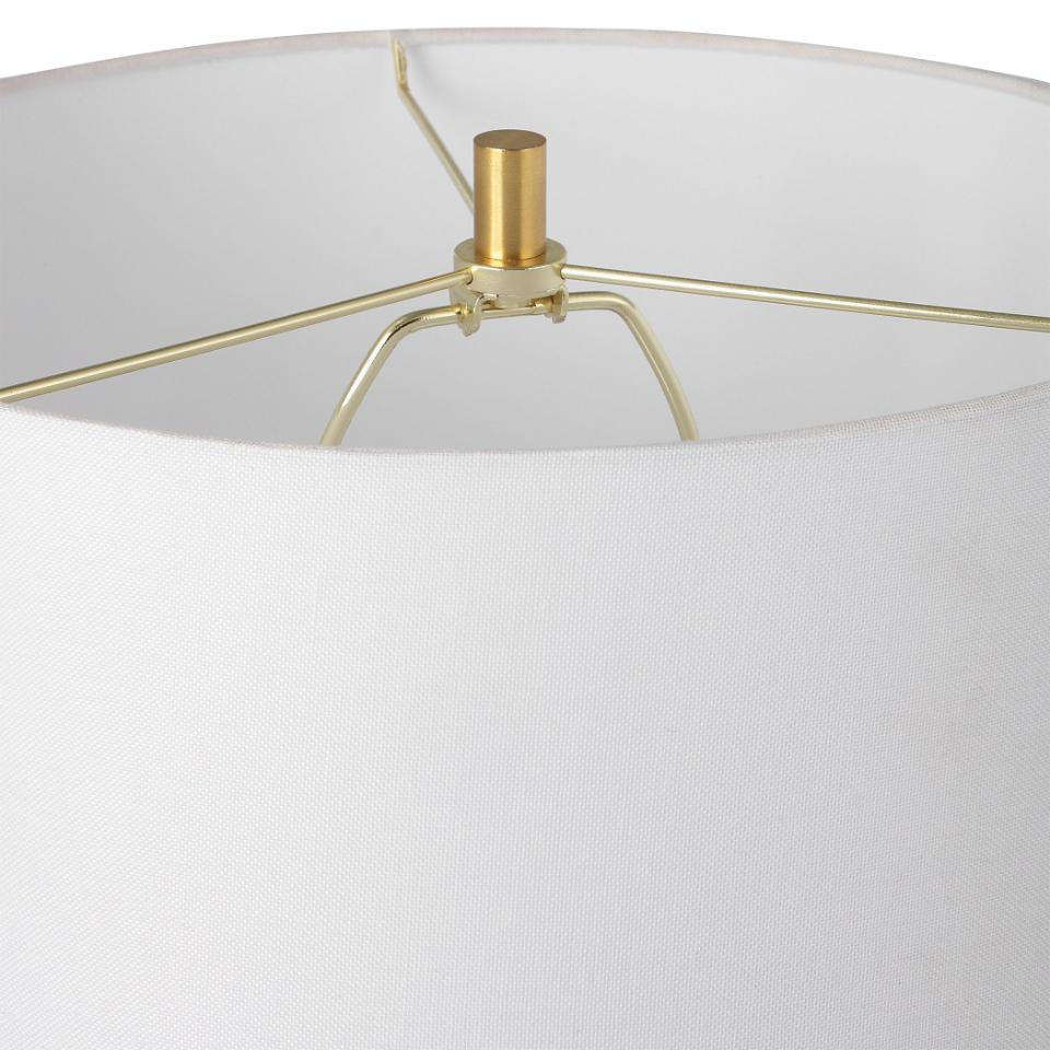 Simplistic Table Lamp in White by Keiichi