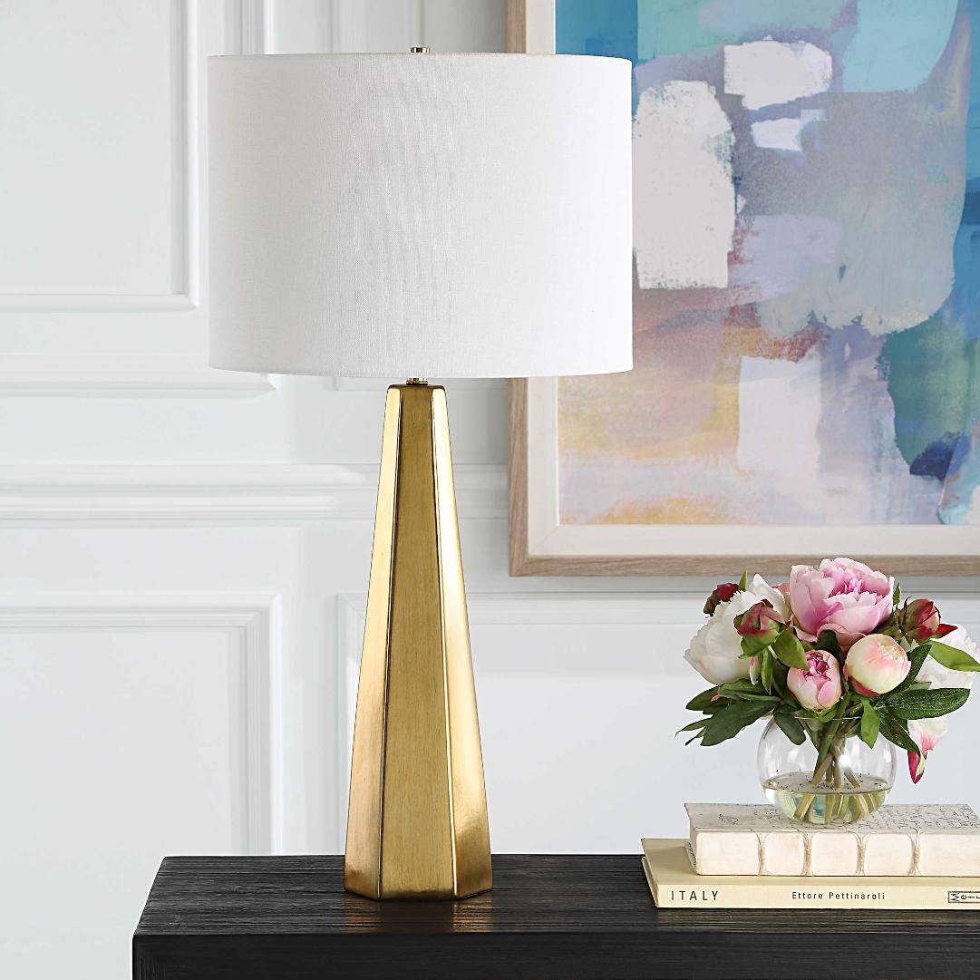 Soraya Table Lamp in Gold by Keiichi